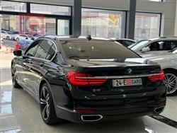 بي ام دبليو الفئة 7